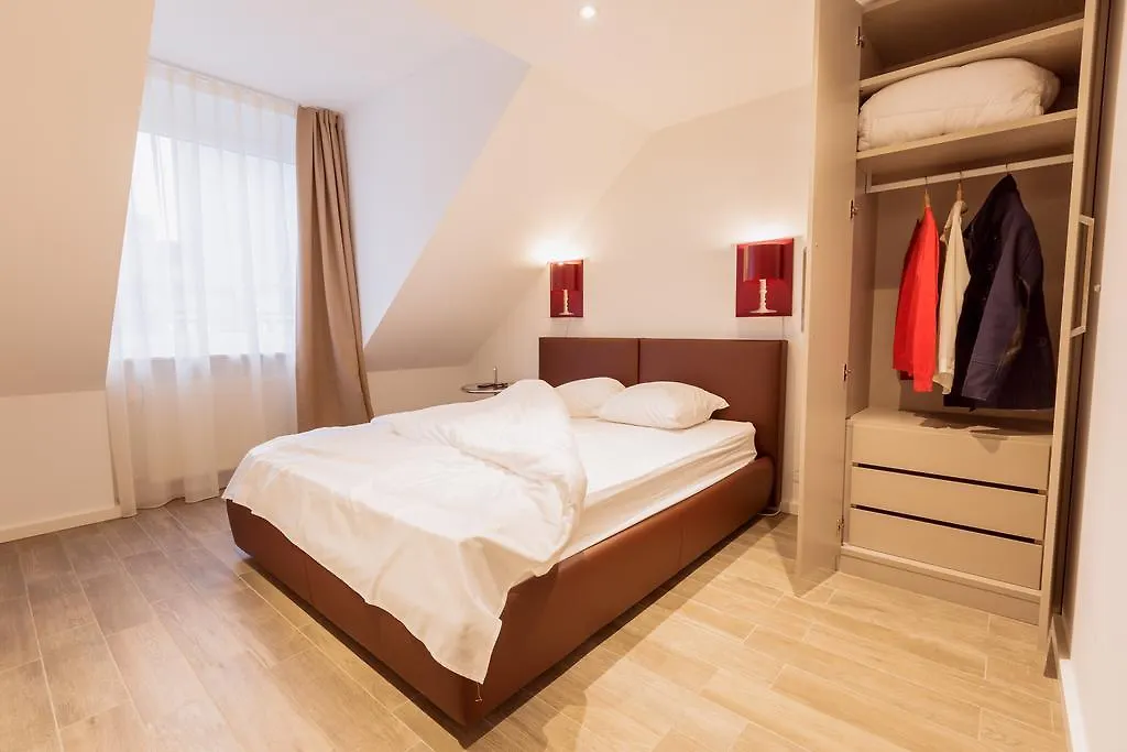 360 Apartment Hotel Frankfurt-1